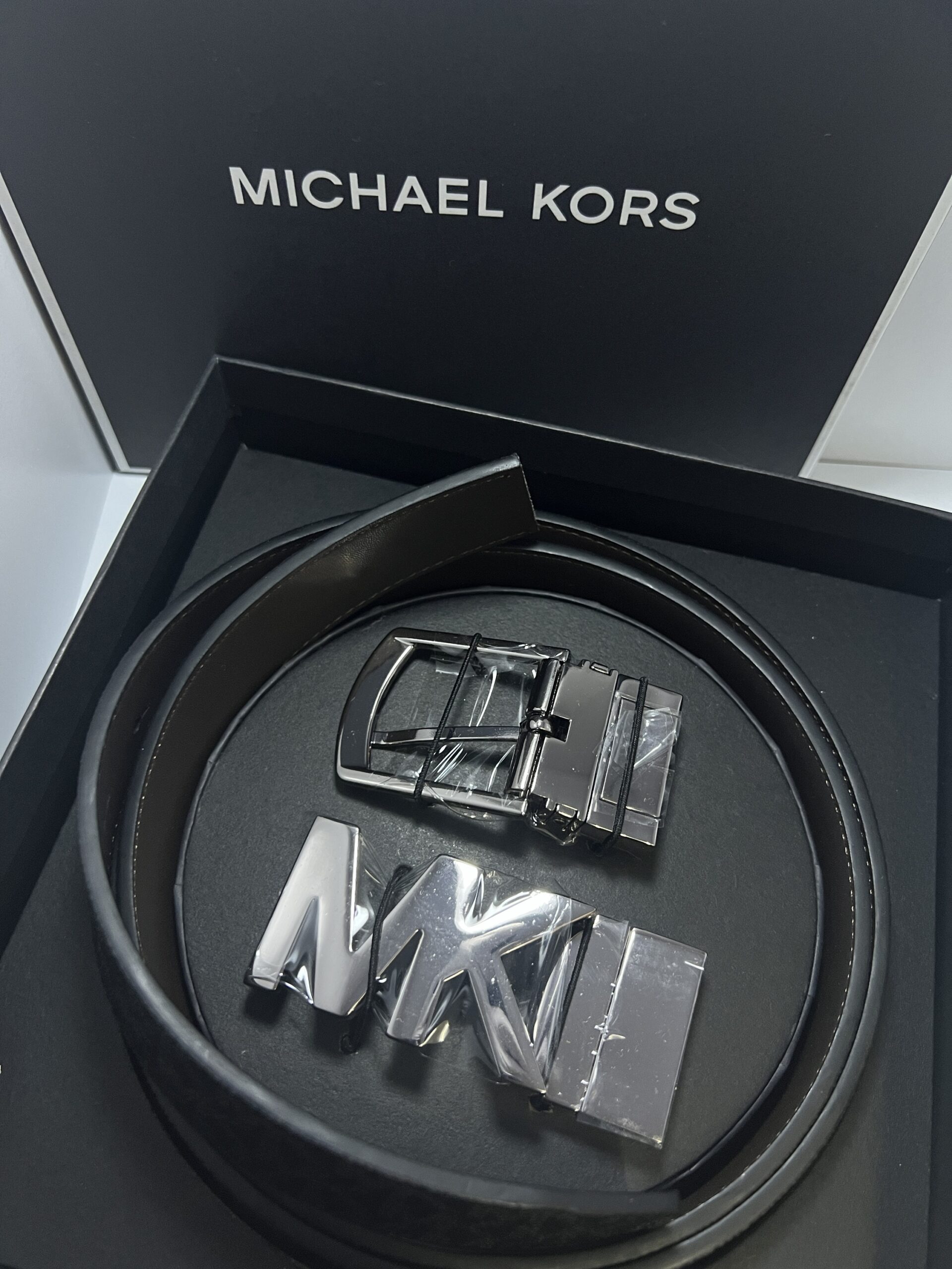Michael Kors Box 4 in 1 Men Reversible Belt Black - Image 3