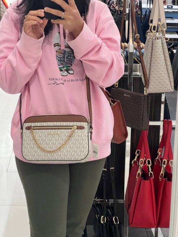 Michael Kors Large Chain Crossbody Signature Vanilla Brown - Image 3