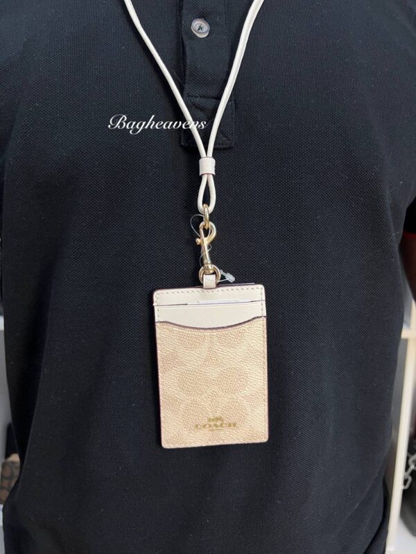 Coach Lanyard Signature Sand