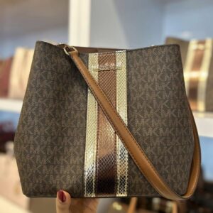Michael Kors Pratt Medium Bucket Signature Brown