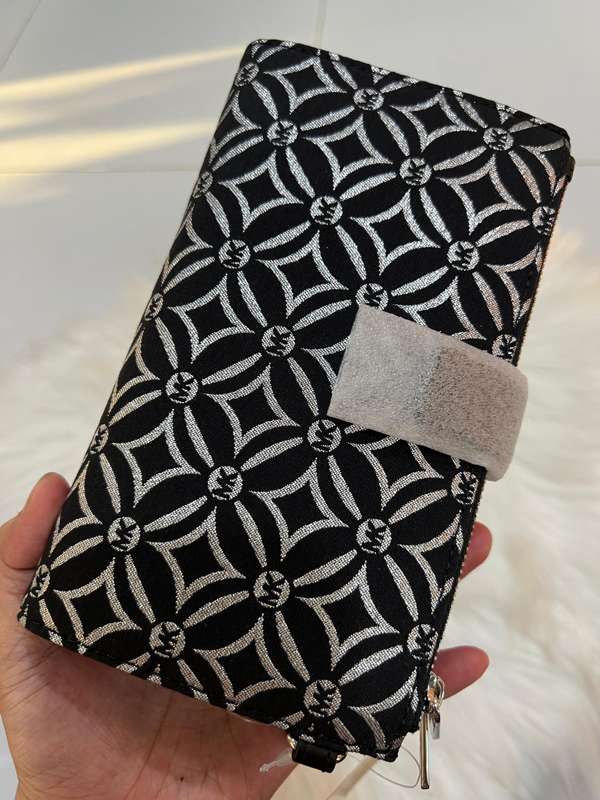 MK Large Double Zip Wristlet Wallet in Black - Image 3