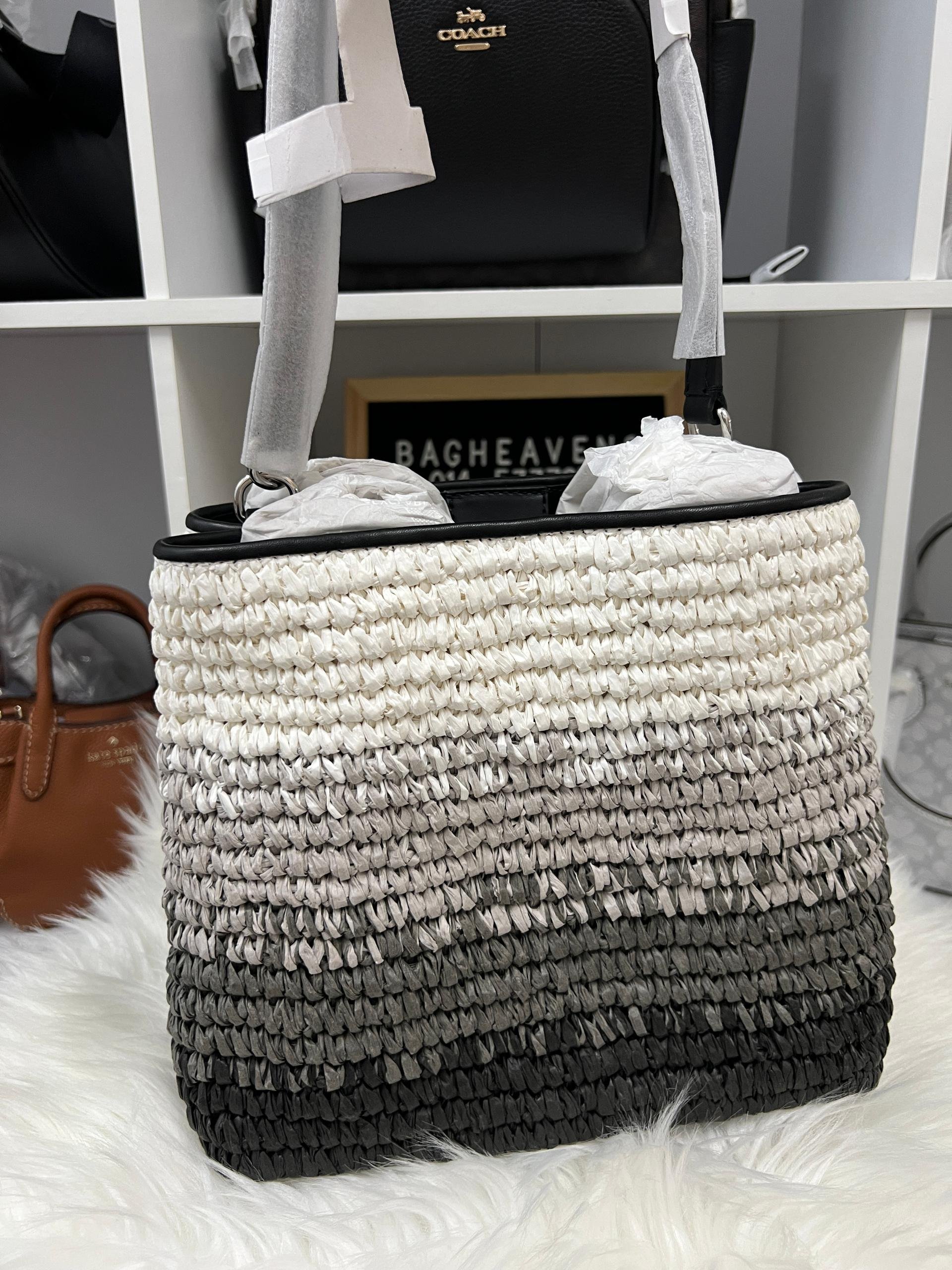 MK Medium Pratt Straw Bucket Bag - Image 2