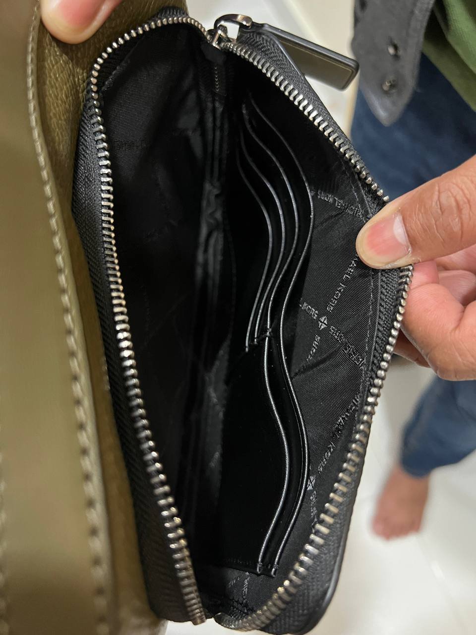 MK Cooper Men Crossbody in Olive - Image 3